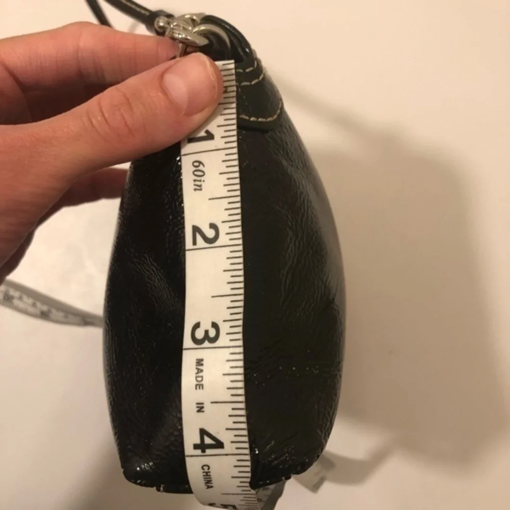 Coach vintage y2k black patent leather mini wristlet bag